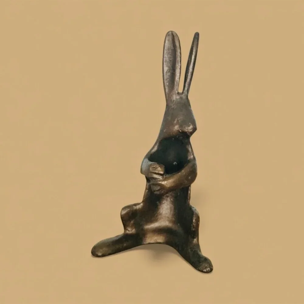 Cast Iron Antique Early 1900’s Cast Iron Bunny Rabbit Napkin Ring Holder - Picture 2 of 8